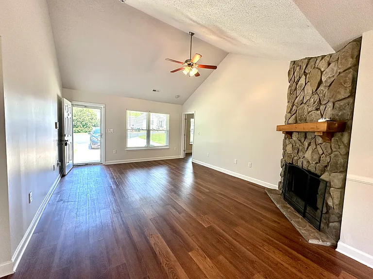 221 Frying Pan Ct — Photo 5