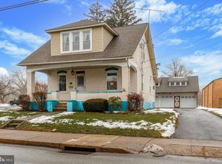 33 W Broad St, Hatfield, PA 19440