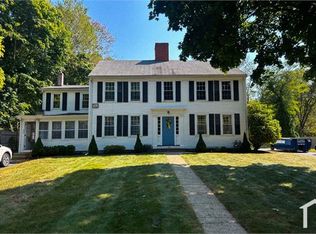 360 King St #A, Hanover, MA 02339