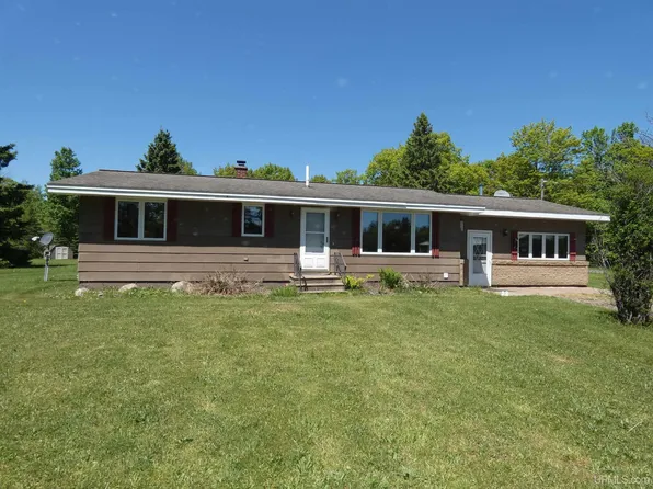 6386 E Wood Ln, Bessemer, MI 49911