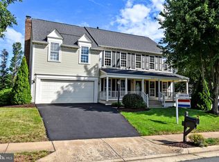 9422 Flowerden Ln, Manassas, VA 20110