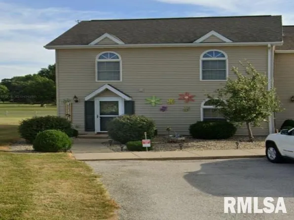 605 Beyers Lake Est #1, Pana, IL 62557
