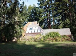 16700 Fitzpatrick Ln, Occidental, CA 95465