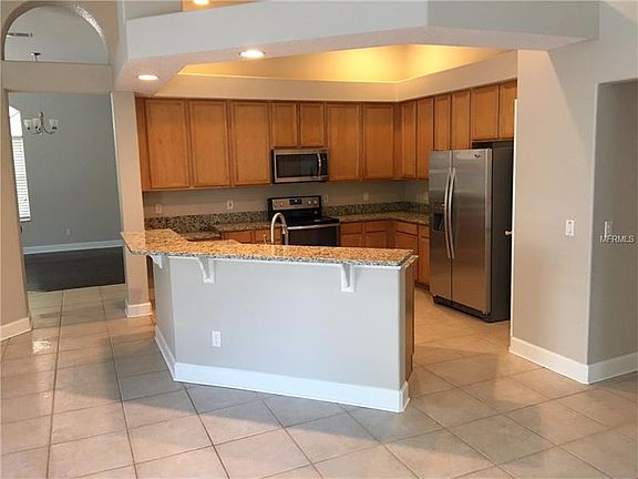 3rd image of 900 Arrington Cir