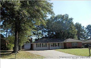 1st image of 8306 Chesterfield Dr