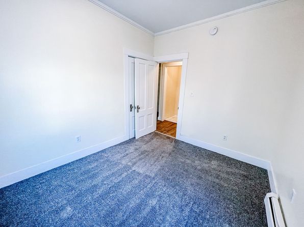 37 Chapel St APT 3