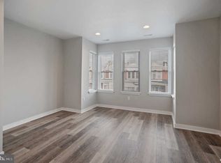 5922 Pine St, Philadelphia, PA 19143