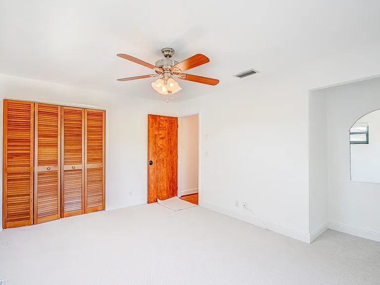 5730 Vista Linda Ln — Photo 30