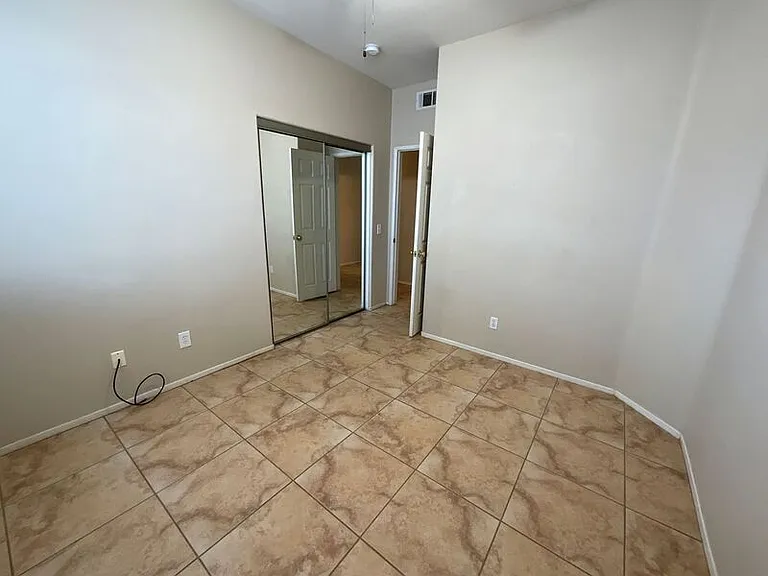 39769 Candy Apple Way — Photo 21