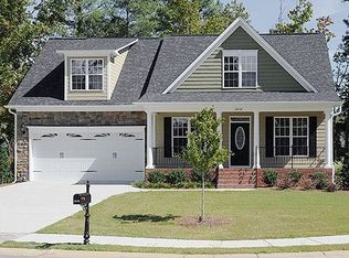 2608 Thorngrove Ct, Fayetteville, NC 28303
