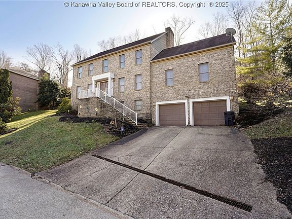 3rd image of 507 Woodbridge Dr