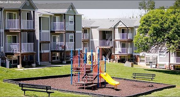 2nd image of 6421 Manchester Ave #1207941