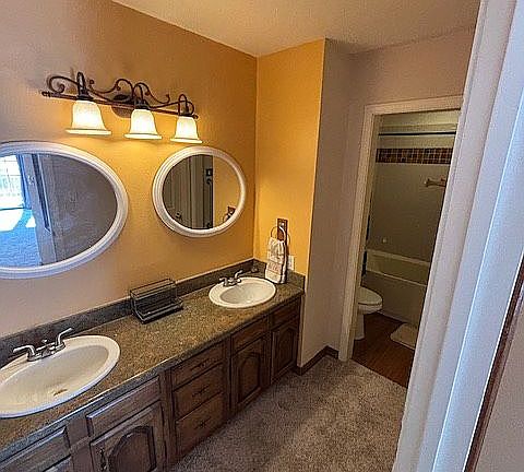 2nd image of 106 Navajo Dr #3