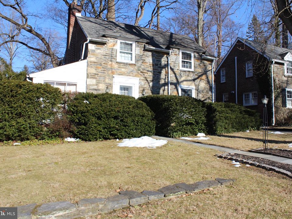 1st image of 219 Farwood Rd