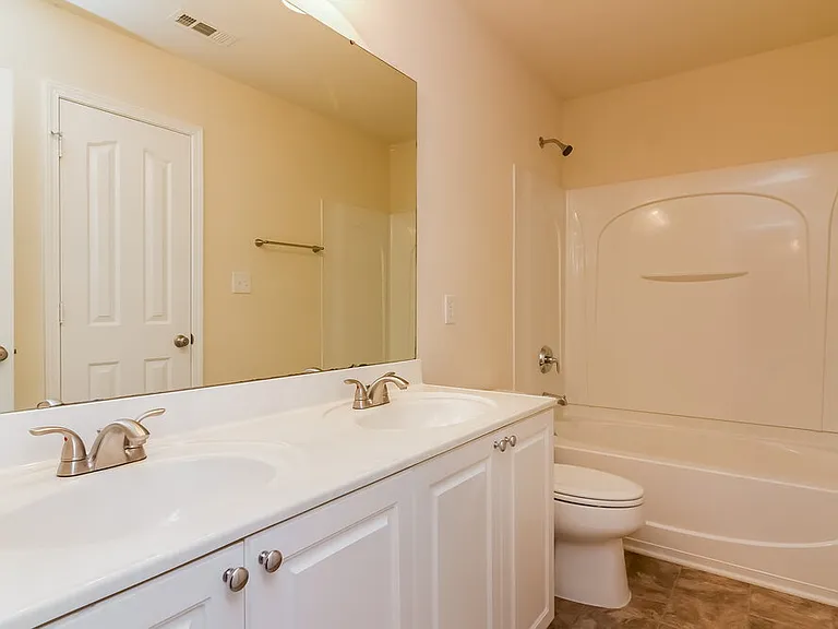 14130 Waterlyn Dr — Photo 12