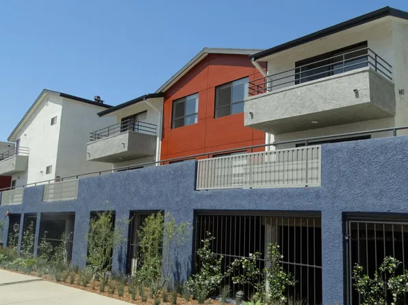 Campus Crossing Apartments - Northridge