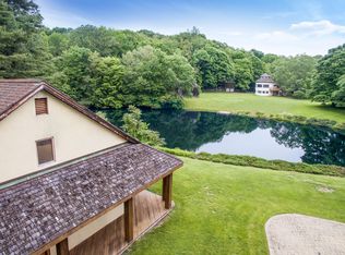 746 Riverbank Rd, Stamford, CT 06903