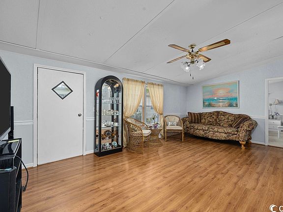 4th image of 800 Columbia Dr. Lot #14
