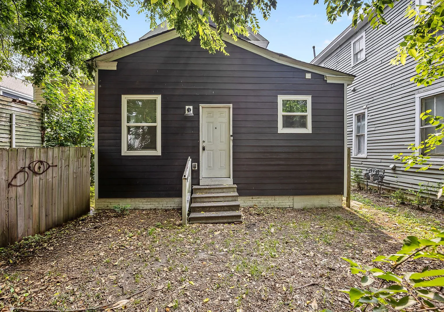 126 Linden Avenue — Photo 1