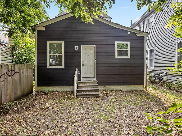 126 Linden Avenue — Photo 1