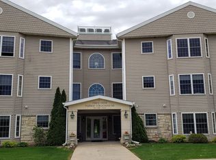 1701 130th St UNIT 101, Anamosa, IA 52205