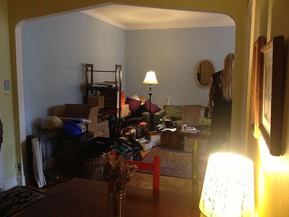 3rd image of 25 Tennis Ct APT 5C