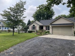 1477 W Sterns Rd, Temperance, MI 48182