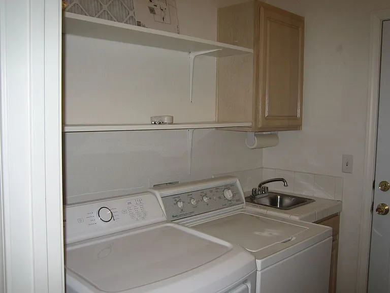 8046 Arcadian Ln — Photo 29
