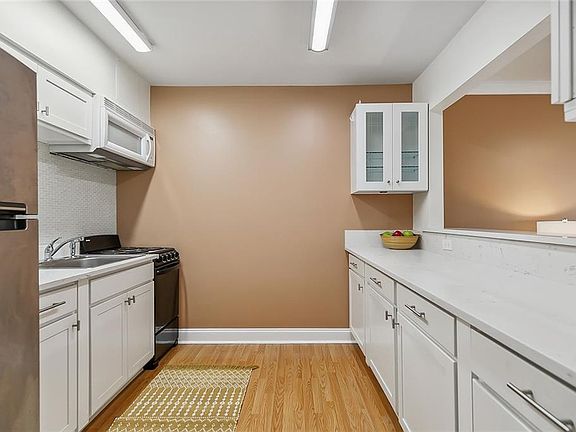 5th image of 500 S Norman C Francis Pkwy APT 4