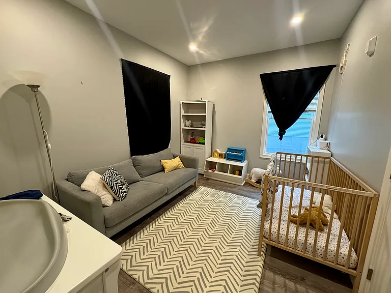 120 Pitman St #1 — Photo 12