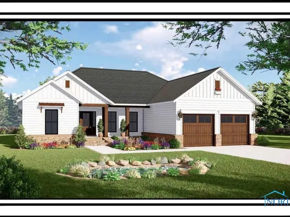 105 Ashberry Way, Swanton, OH 43558