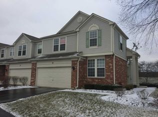 10 Parkside Ct #4, Algonquin, IL 60102