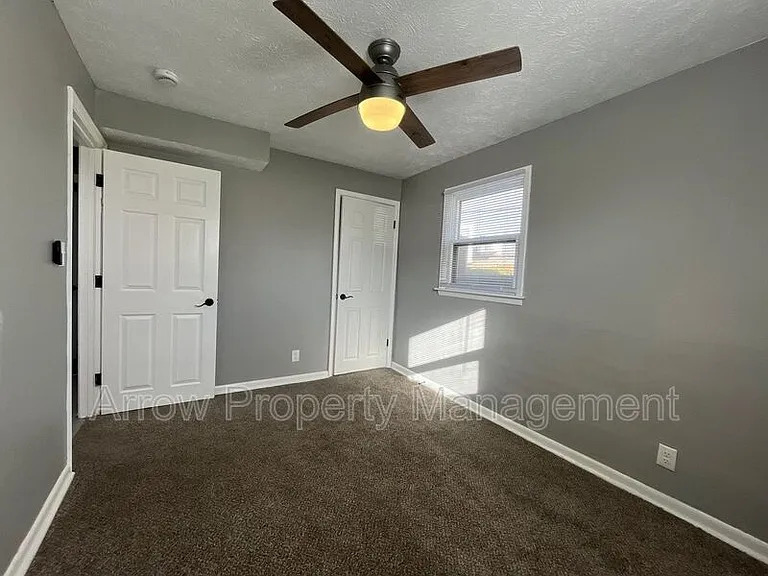 2515 W St — Photo 12