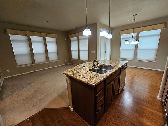 3rd image of 8932 E Nichols Pl