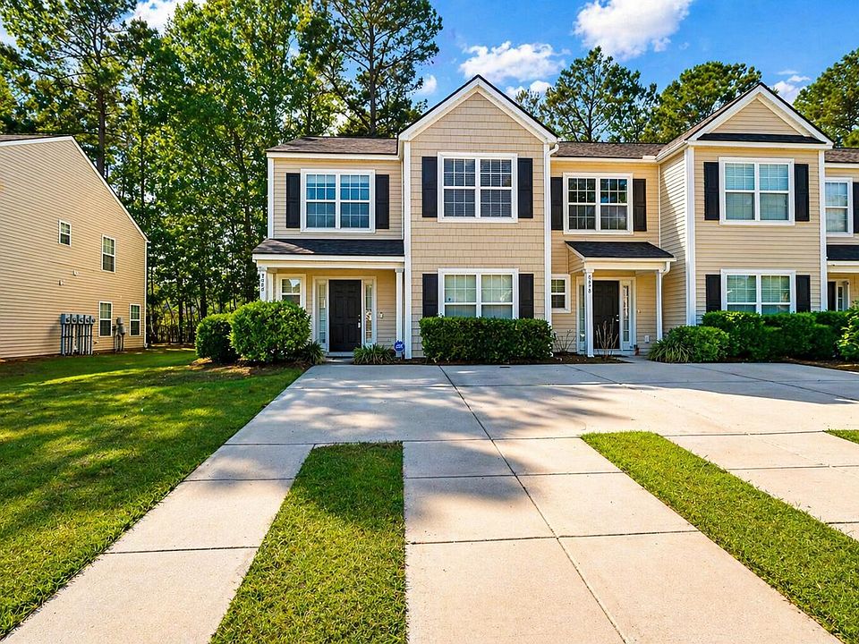1st image of 9088 Maple Grove Dr