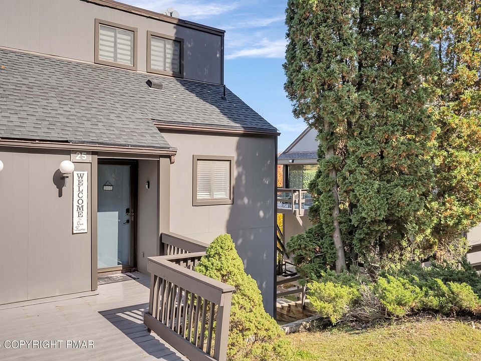 1st image of 25 Middle Village Way