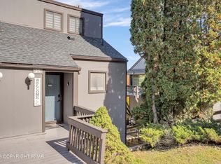 25 Middle Village Way, Tannersville, PA