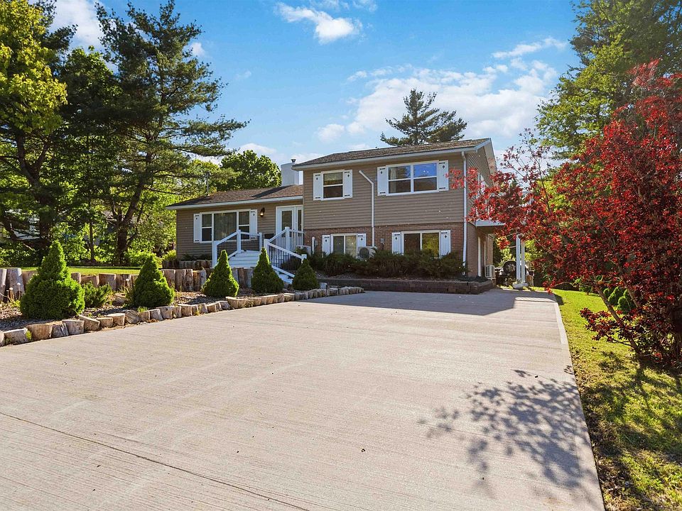 1st image of 48 Dow Rd