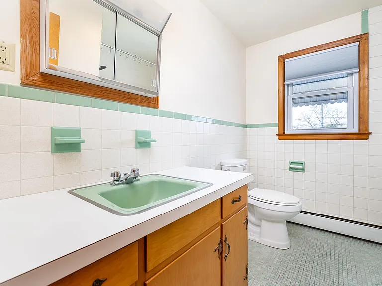 125 Overlook Ave #2 — Photo 24