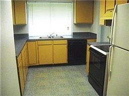 2nd image of 532 7th St NE