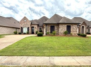 128 Amethyst Dr, Brandon, MS 39047