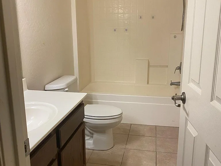 18826 N Lousandra Dr — Photo 14