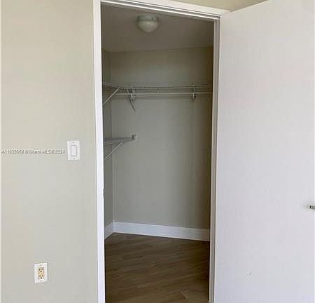 4th image of 150 Sunny Isles Blvd #11403