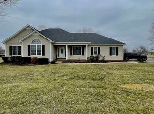 716 Loftwood Dr, Bowling Green, KY 42104