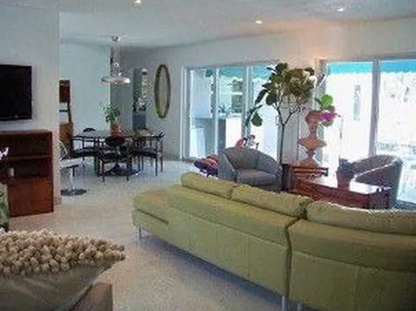 1720 SE 25th Ave, Fort Lauderdale, FL 33316