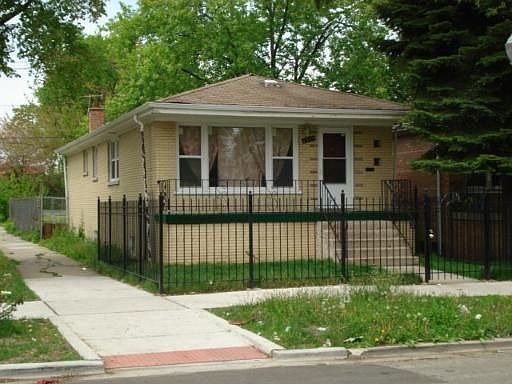 1st image of 6354 S Hoyne Ave