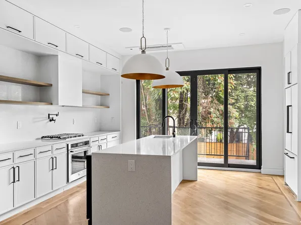 608 Vanburen Street image 1 of 14