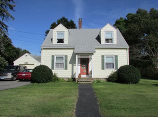 270 Walnut St, Winsted, CT 06098