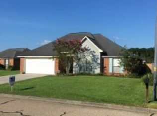 38434 Highland Terrace Ave, Denham Springs, LA 70706