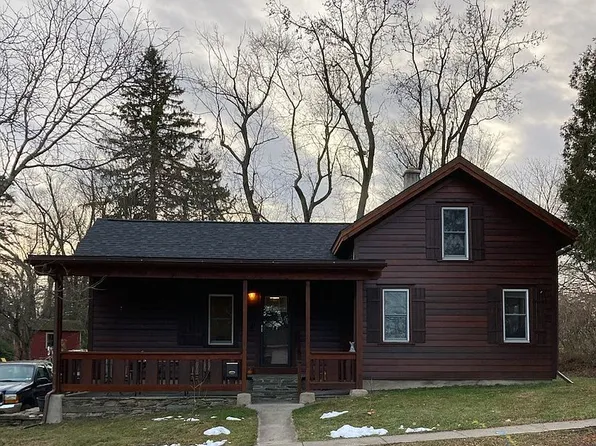 125 Spring St, Clarks Green, PA 18411